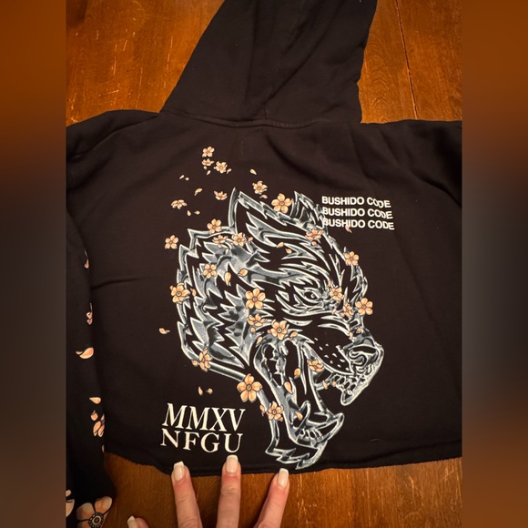 Darc Sport Bushido Code Cherry Blossom cropped hoodie - Picture 3 of 4